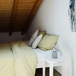 ゲストハウス Surf & Yoga Retreats Portugal *